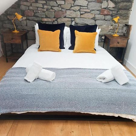 Converted Factory Loft Apartment بريستول المظهر الخارجي الصورة