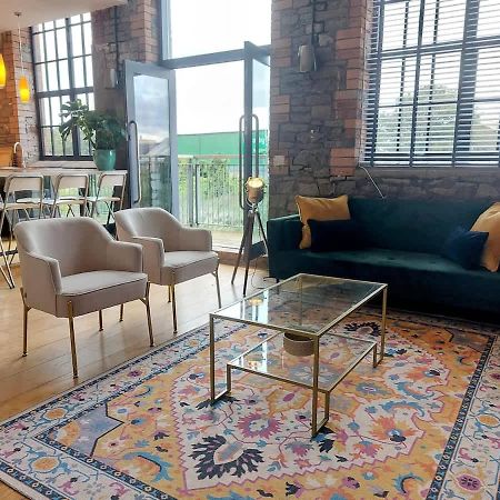 Converted Factory Loft Apartment بريستول المظهر الخارجي الصورة