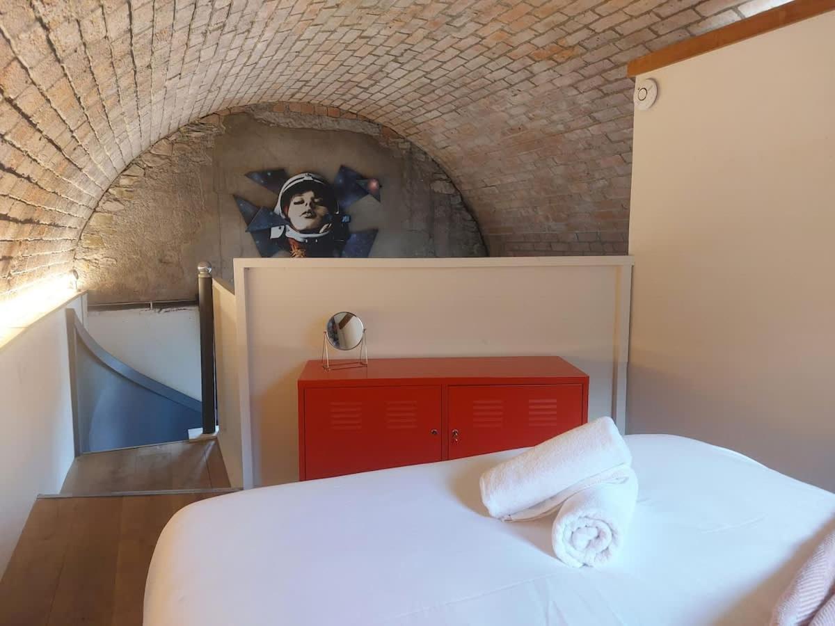 Converted Factory Loft Apartment بريستول المظهر الخارجي الصورة