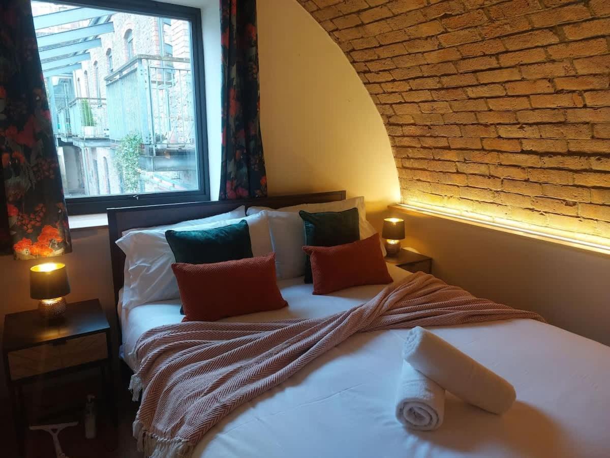 Converted Factory Loft Apartment بريستول المظهر الخارجي الصورة