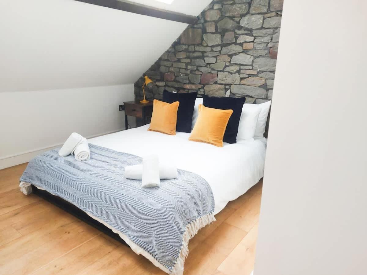 Converted Factory Loft Apartment بريستول المظهر الخارجي الصورة