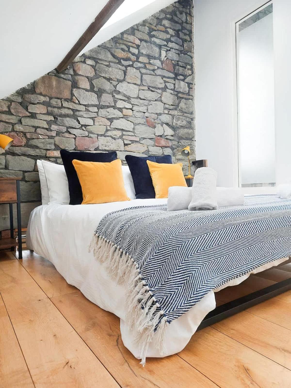 Converted Factory Loft Apartment بريستول المظهر الخارجي الصورة