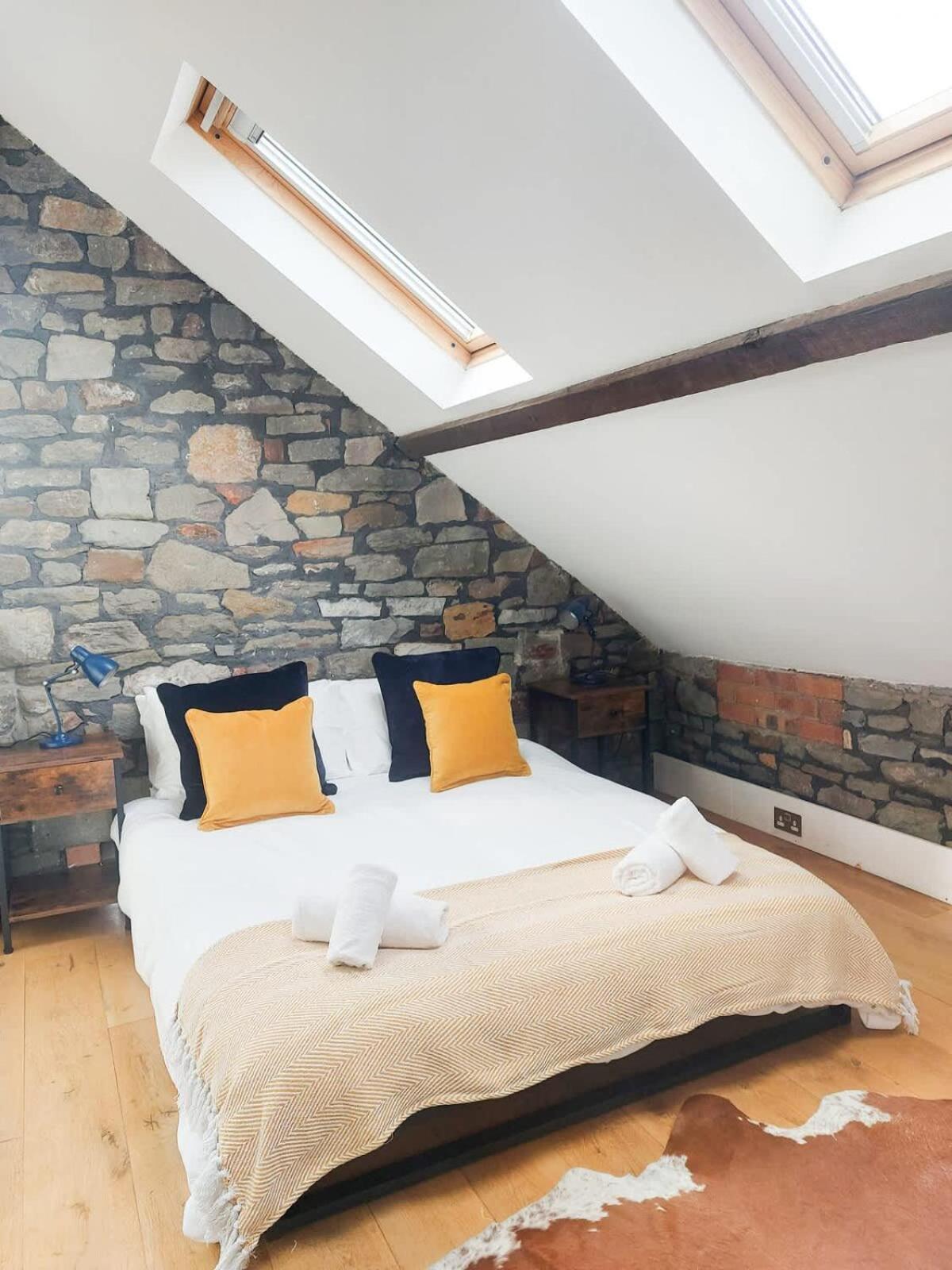 Converted Factory Loft Apartment بريستول المظهر الخارجي الصورة