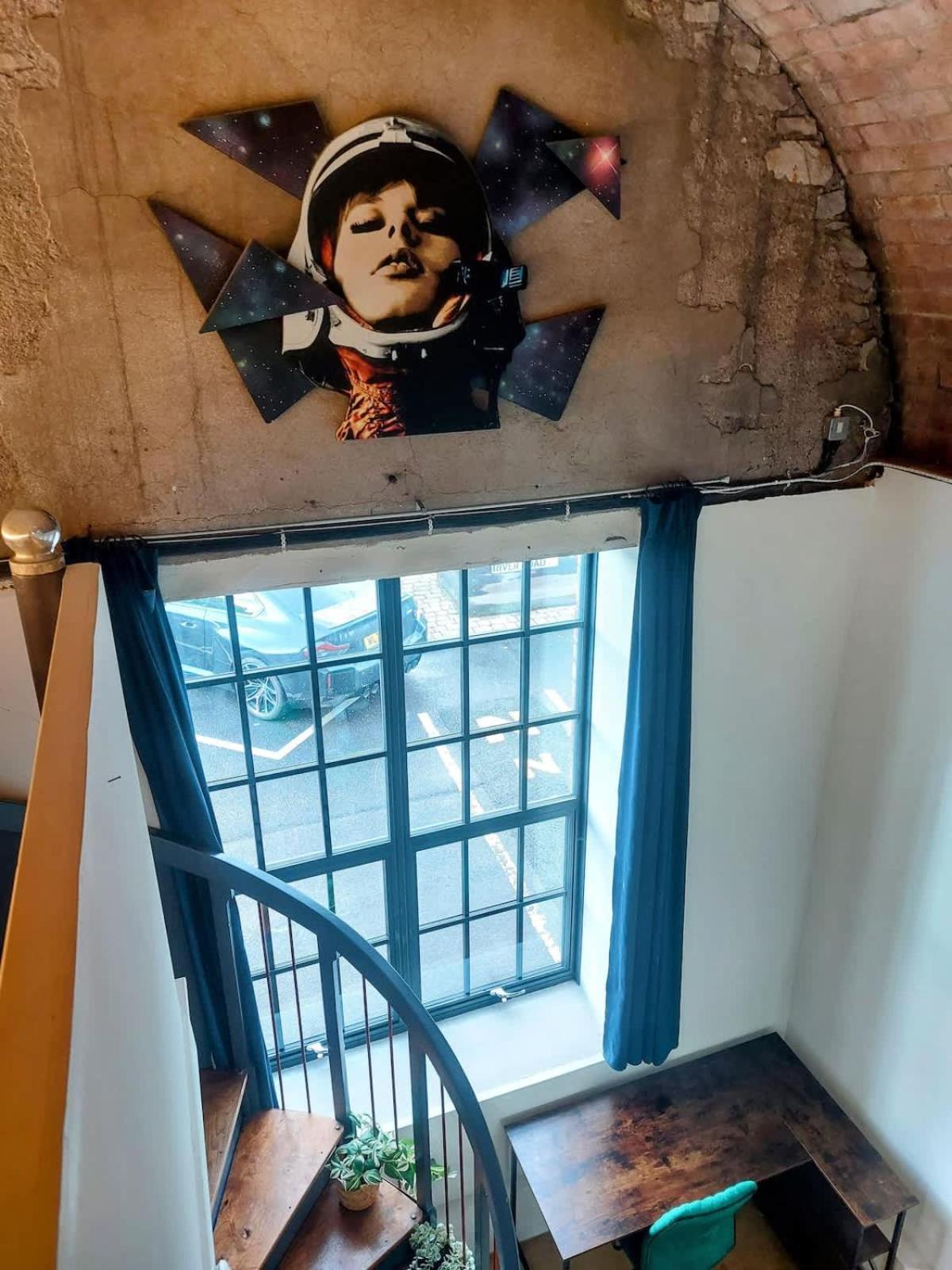 Converted Factory Loft Apartment بريستول المظهر الخارجي الصورة